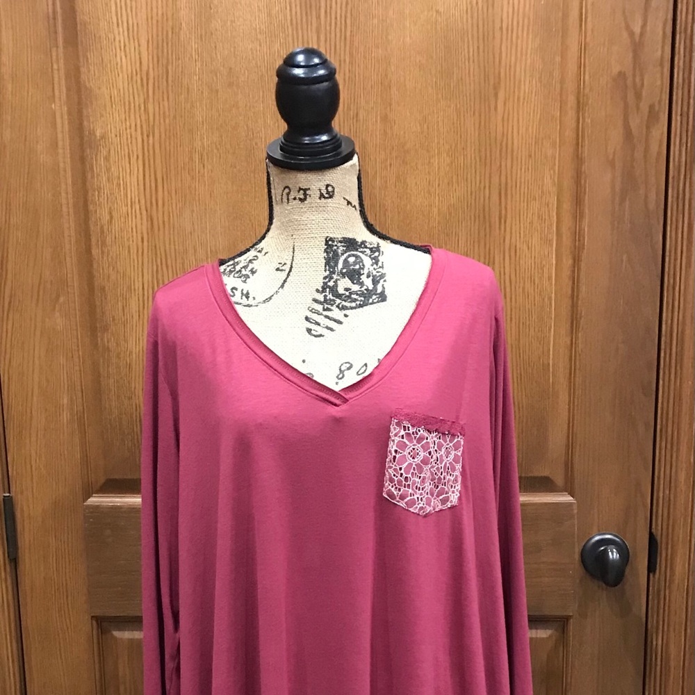 Rue Burgendy V-Neck Pullover Top - Size 3X